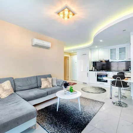 Апартаменти Luxury Granada Аланія