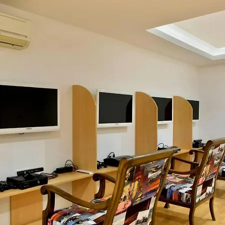 Luxury Granada Апартаменти *